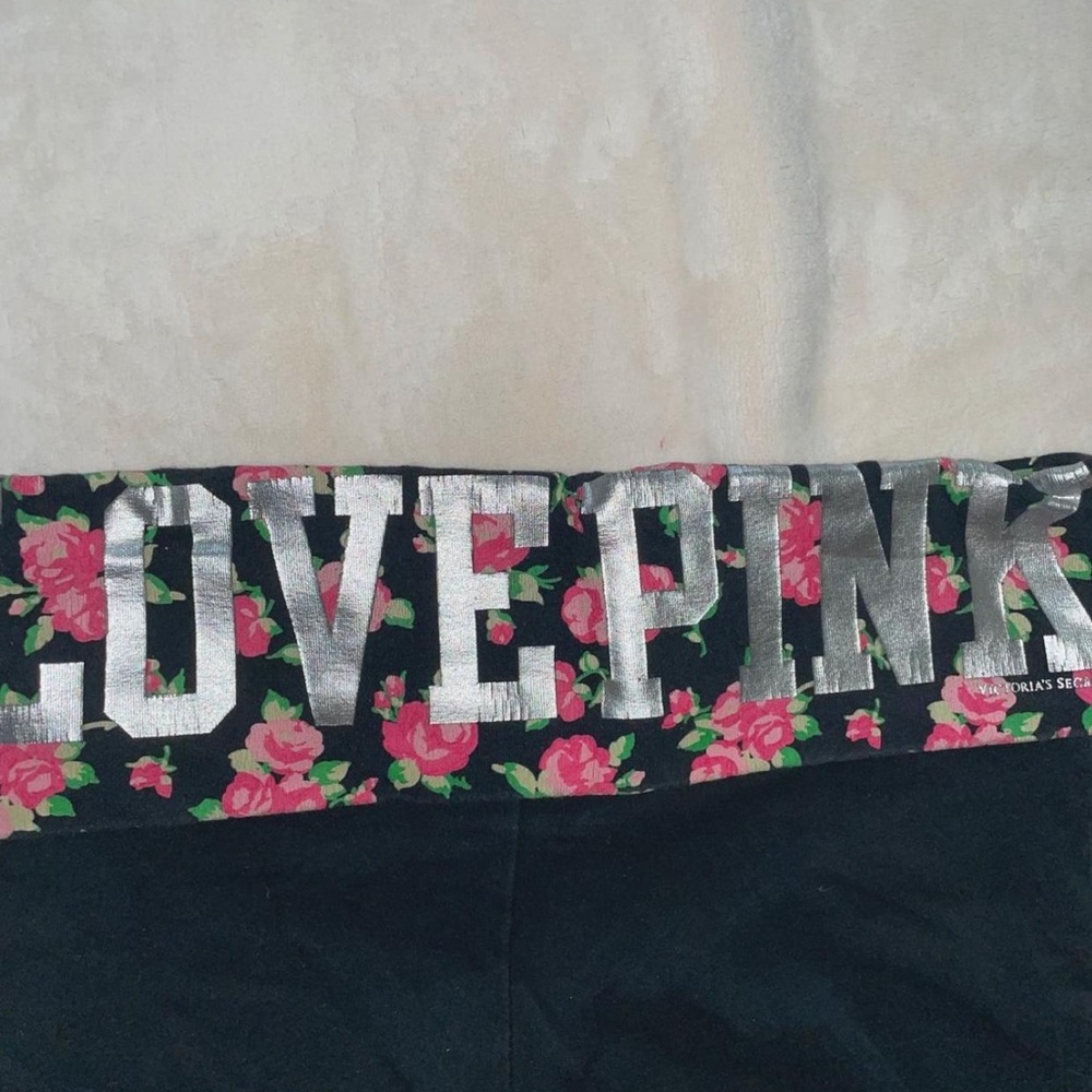 Y2K Pink Victoria’s Secret flare low rise yoga pants